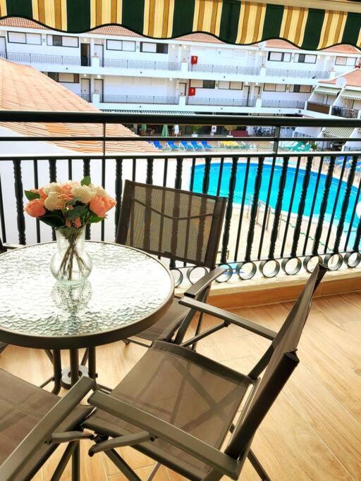 Bright & Stylish Apartment In Chipeque, Los Cristianos Arona  Dış mekan fotoğraf